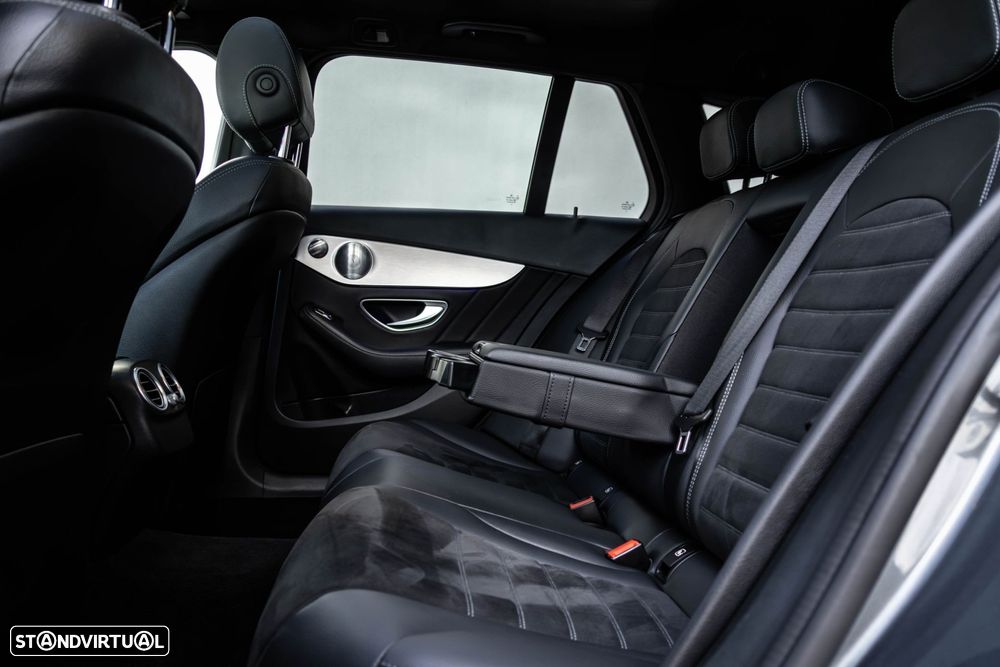 Mercedes-Benz C 220 d AMG Line - 23