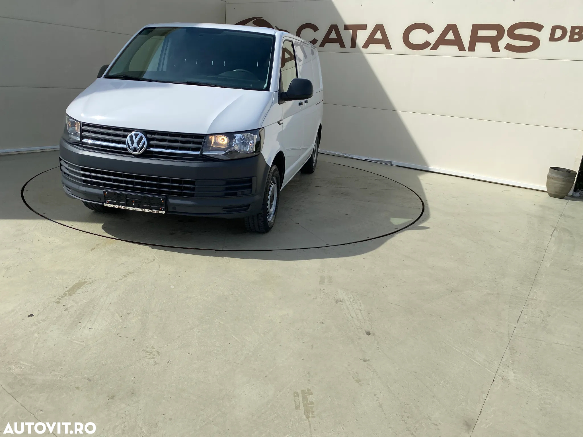 Volkswagen Transporter 2.0TDI 2CULISANTE - 3