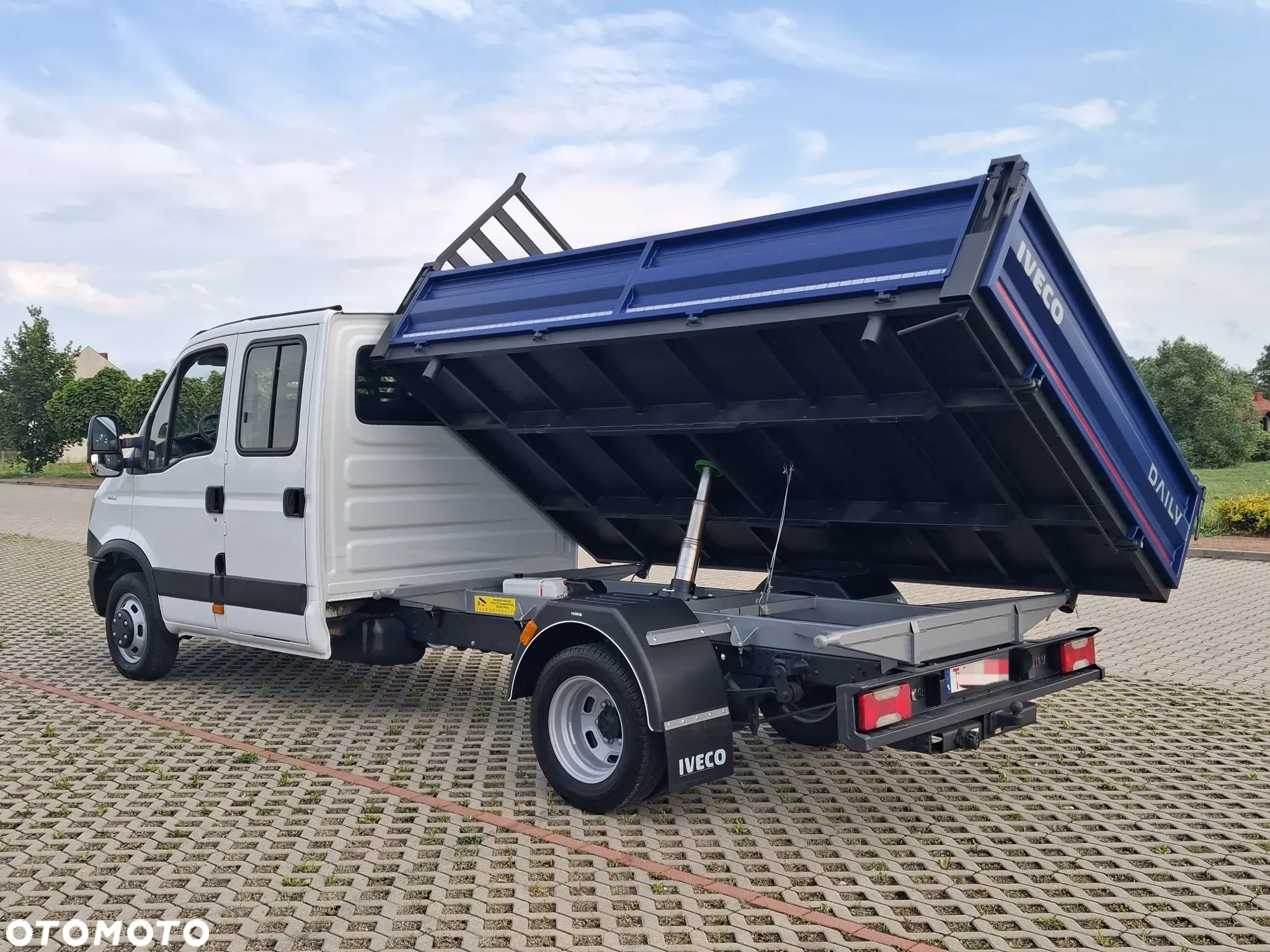 Iveco Daily 35c15 NOWY WYWROT 3-stronny !! Suepr Stan !! - 22