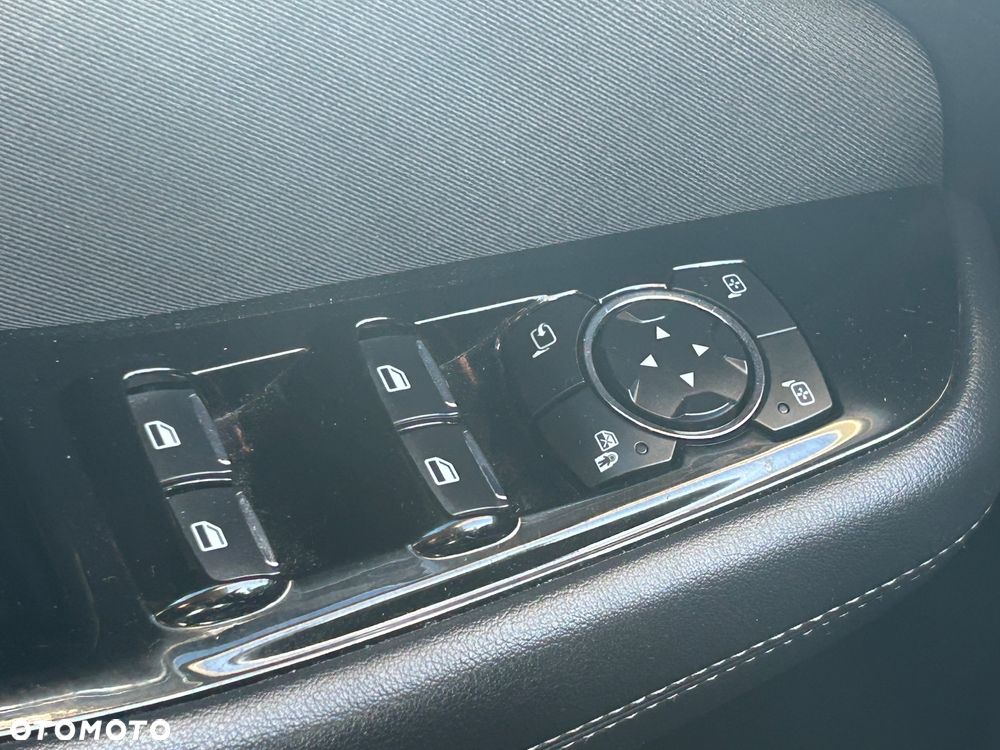 Ford S-Max 2.0 TDCi Titanium PowerShift - 29