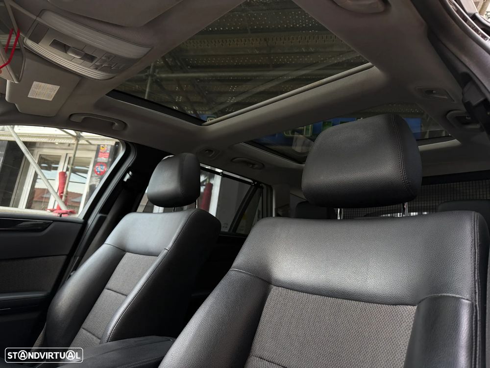 Mercedes-Benz E 250 CDi Avantgarde BlueEfficiency Auto. - 12
