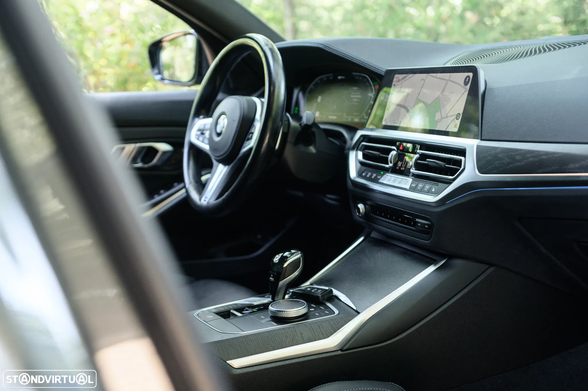 BMW 330 e Touring Pack M Auto - 27