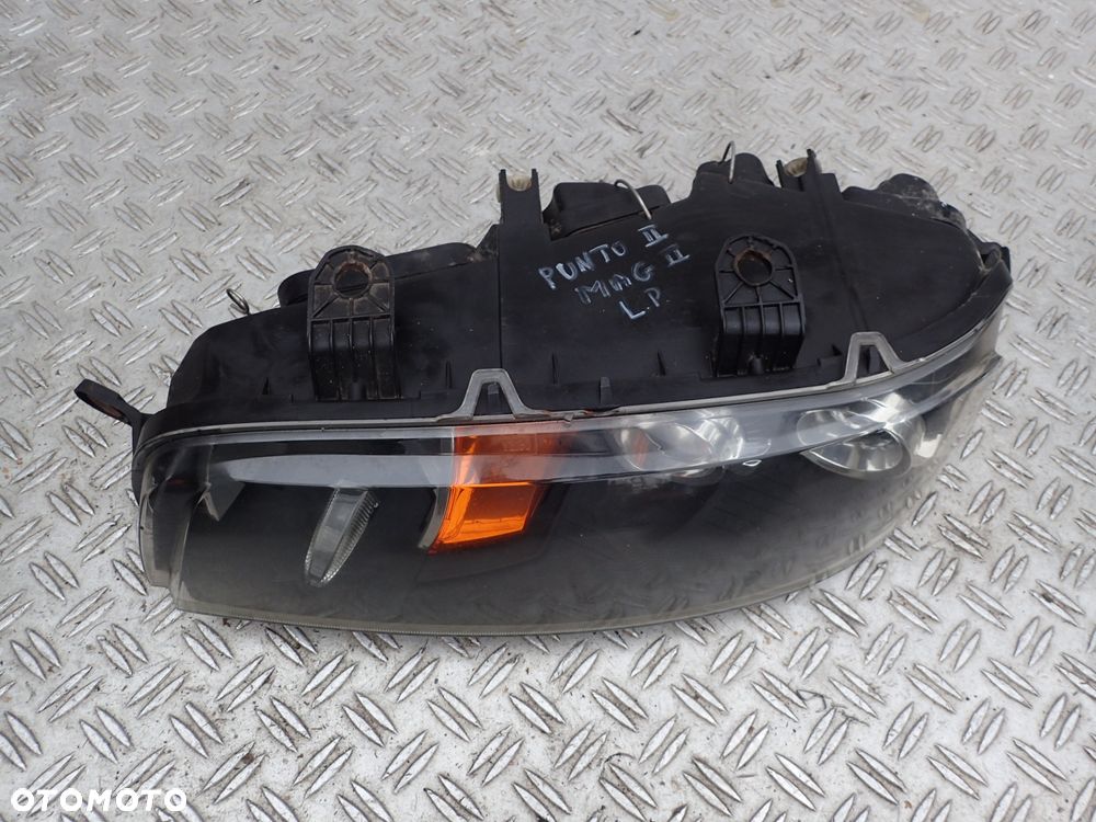 LAMPA LEWY PRZÓD FIAT PUNTO II 89101051 RADOM - 2