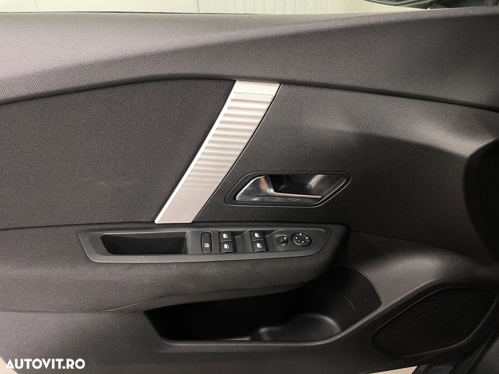 Citroën C4 BlueHDi 110 Stop&Start FEEL - 24