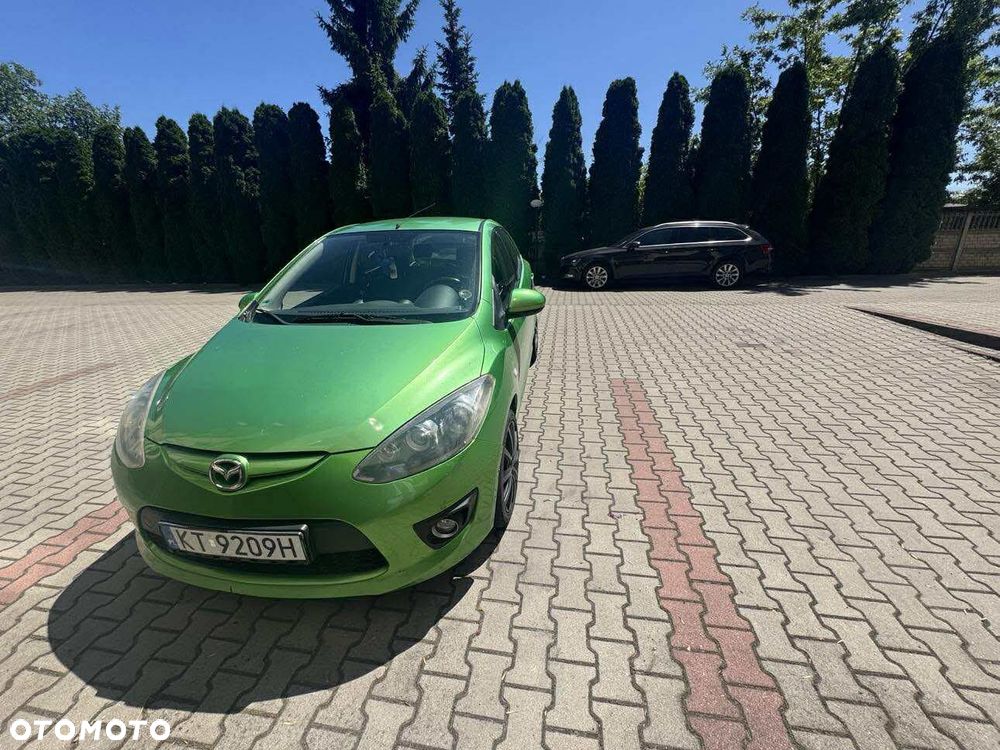 Mazda 2 - 6