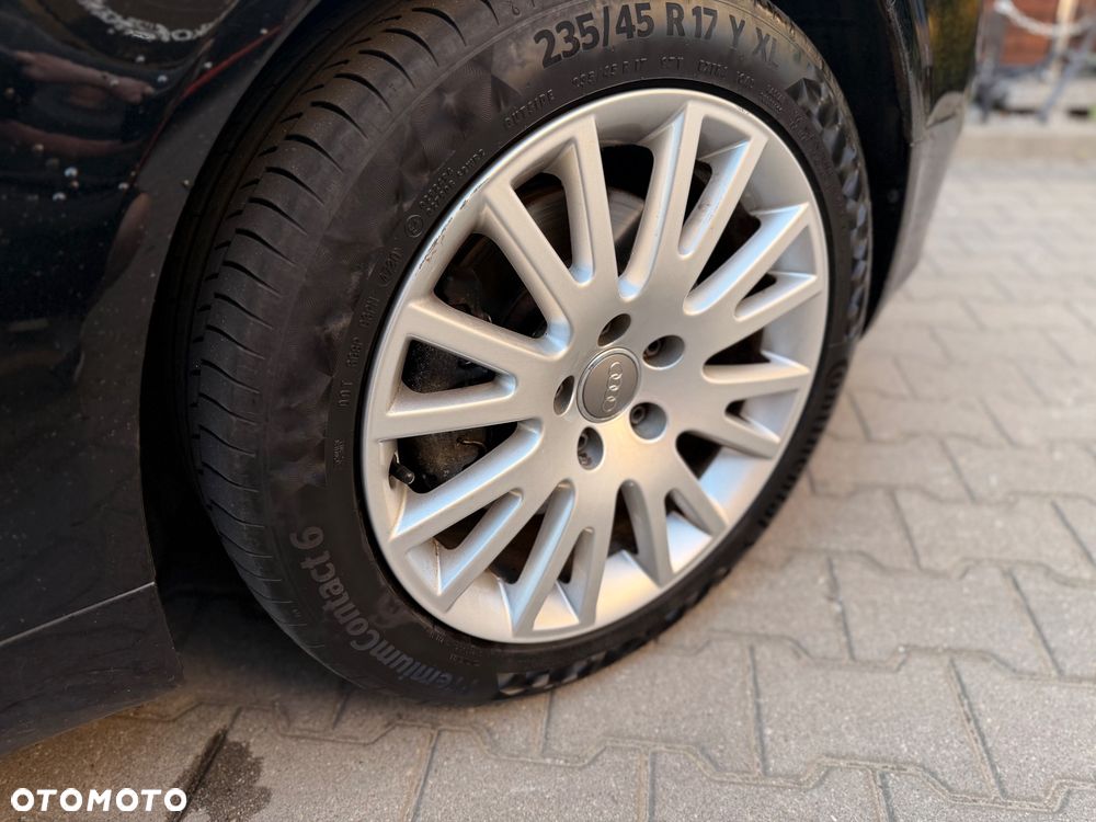 Audi A4 Avant 1.8 T - 15
