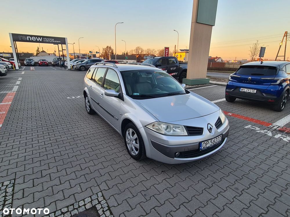 Renault Megane 1.5 dCi Expression - 8