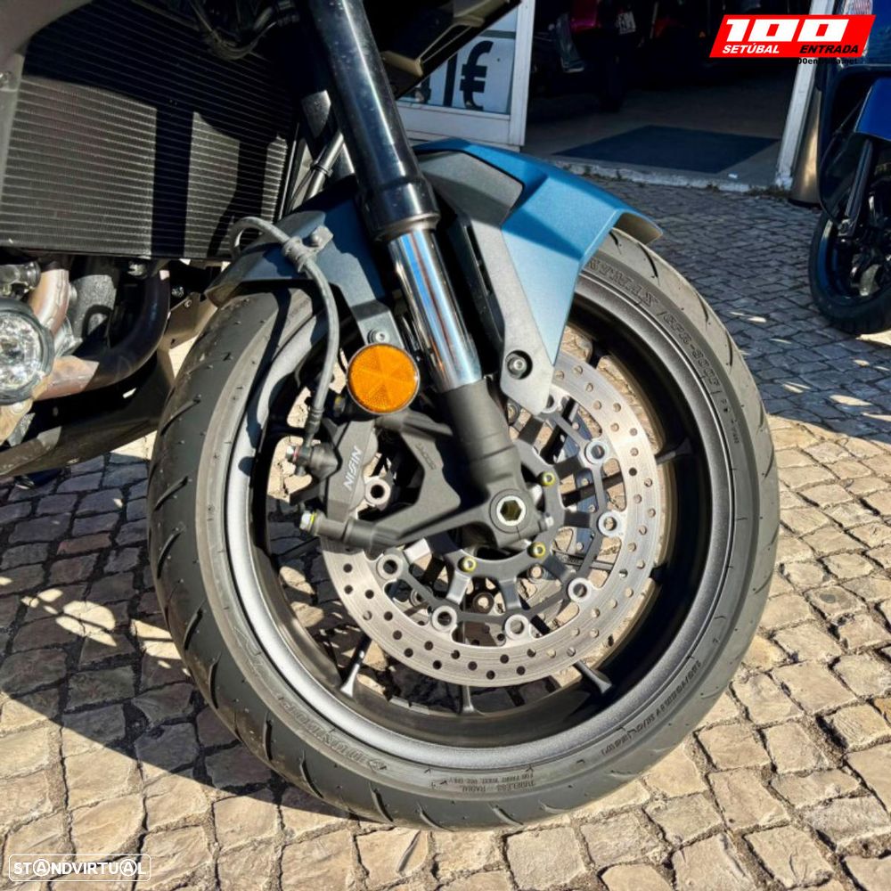 Honda NT 1100 A - 12