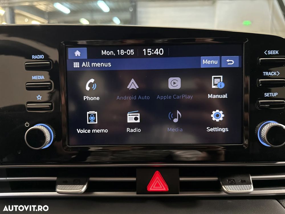 Hyundai Elantra - 21