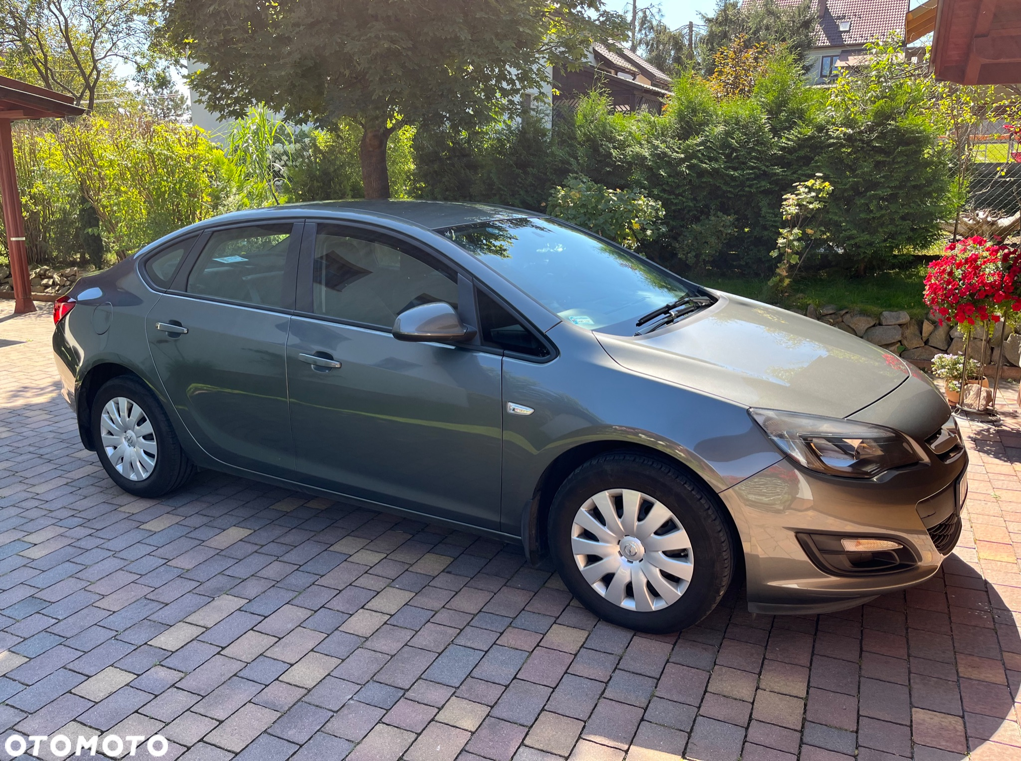 Opel Astra - 2