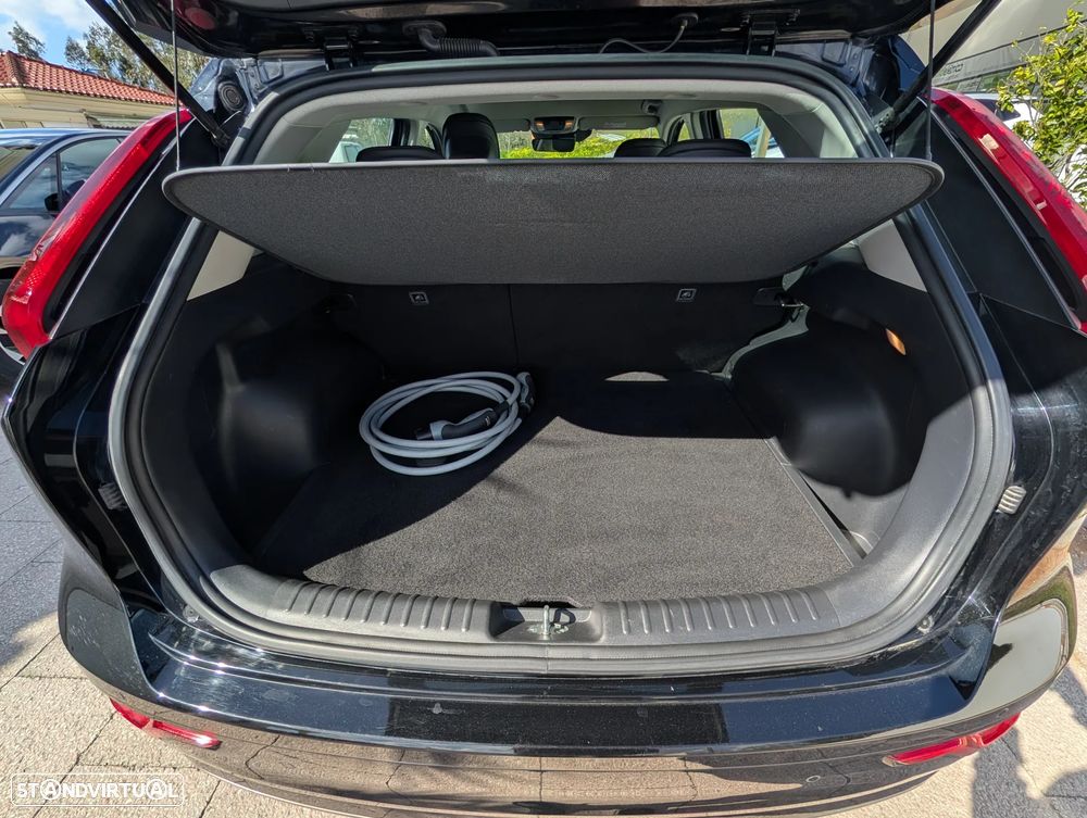 Kia Niro EV 64kWh Drive - 8