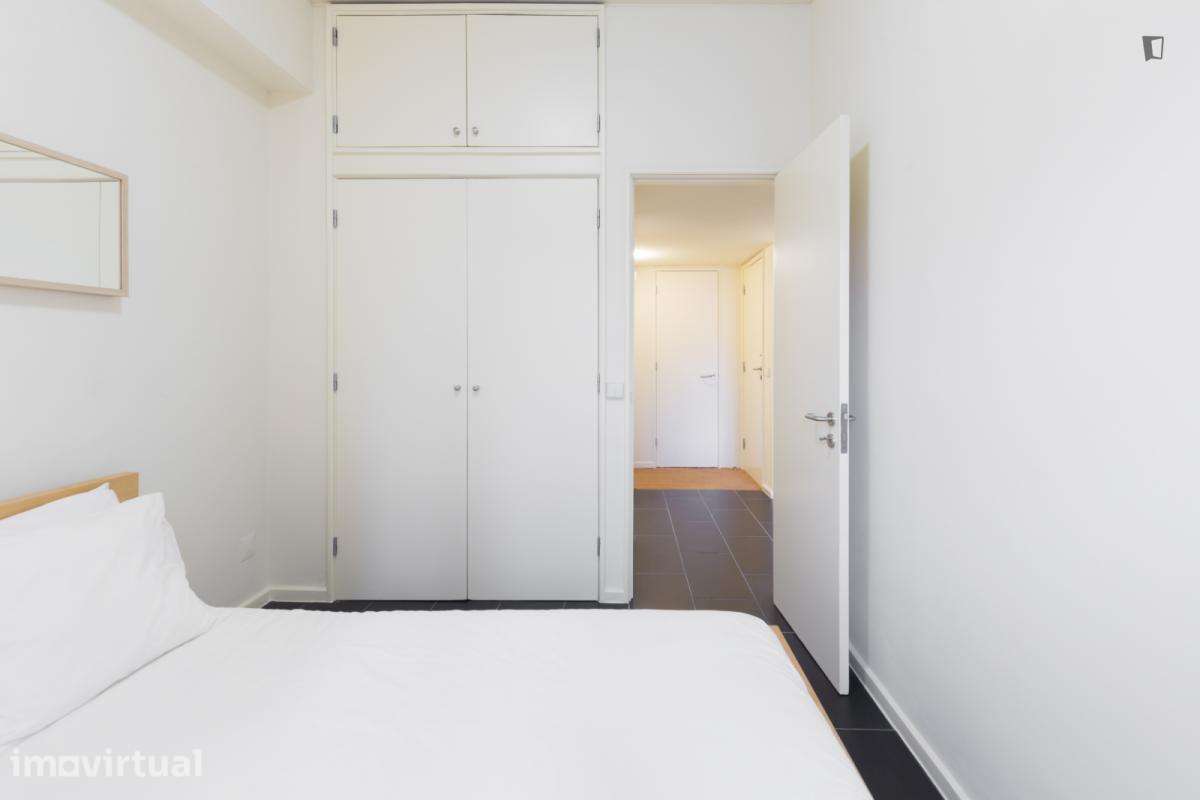 Apartamento com 1 quartos - localizado em Santo Ildefonso Porto - Grande imagem: 4/15