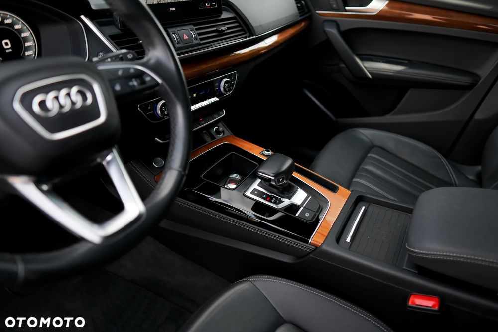 Audi Q5 45 TFSI quattro S tronic - 28