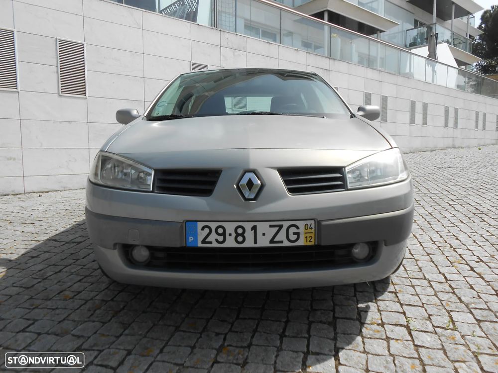 Renault Mégane 1.5 dCi Confort Dynamique - 4