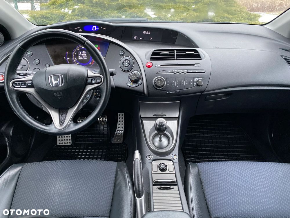 Honda Civic 1.8i-VTEC Sport - 8
