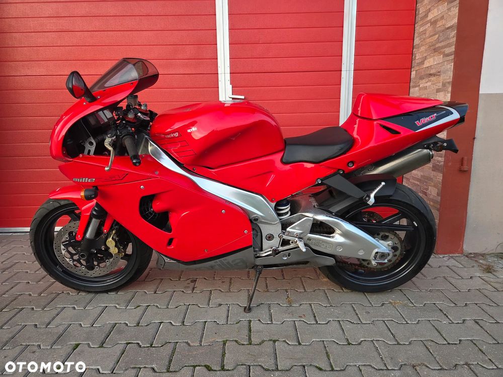 Aprilia RSV - 4