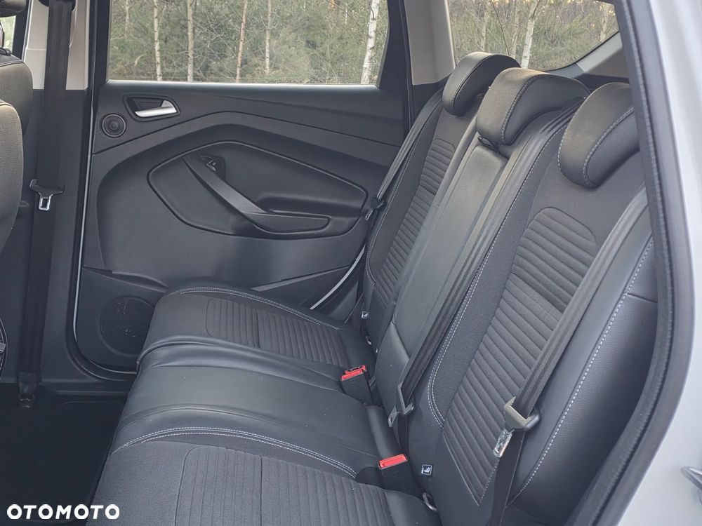 Ford Kuga 2.0 TDCi 4x4 Cool & Connect - 13