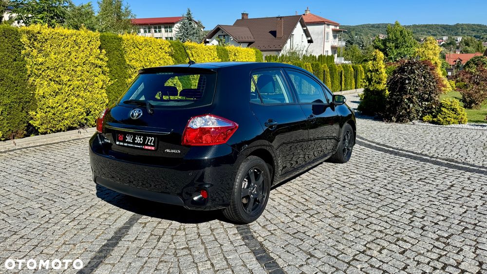 Toyota Auris 1.6 Premium - 15