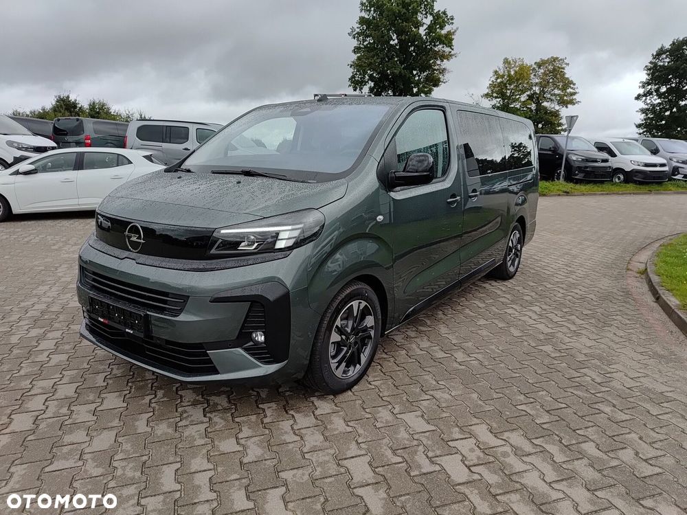 Opel Zafira 2.2 Diesel XL Business VIP - 2