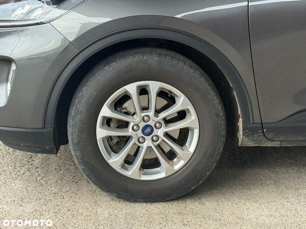 Ford Kuga 1.5 EcoBoost FWD Titanium - 9
