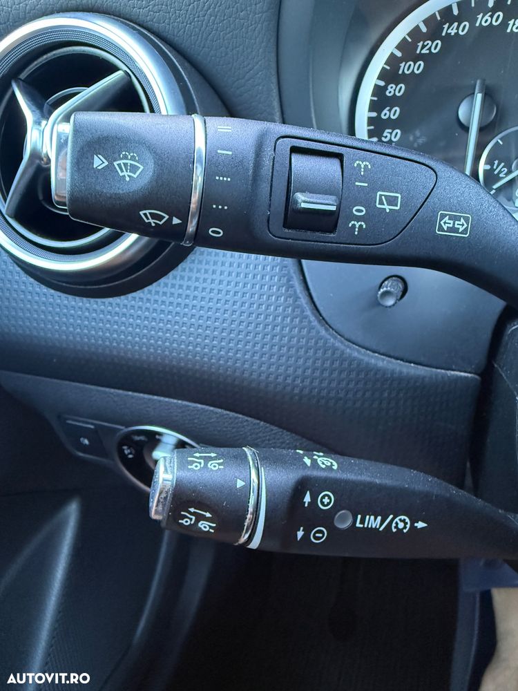 Mercedes-Benz A 200 CDI 7G-DCT - 13