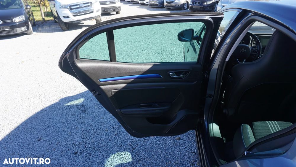 Renault Megane ENERGY TCe 130 GT LINE - 7