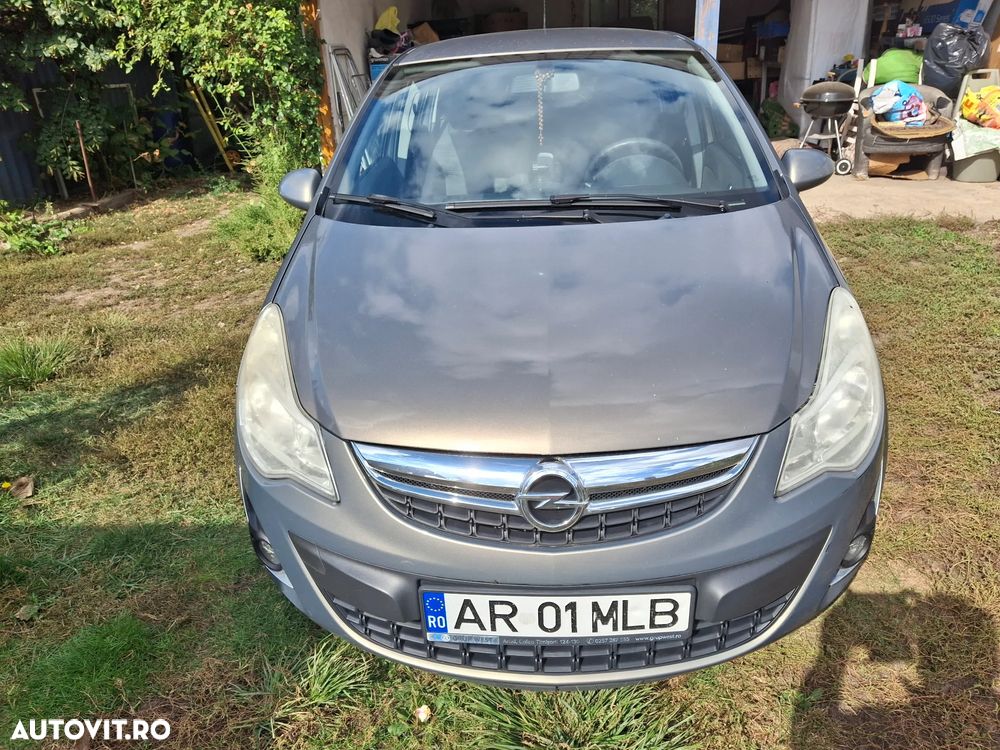 Opel Corsa - 1