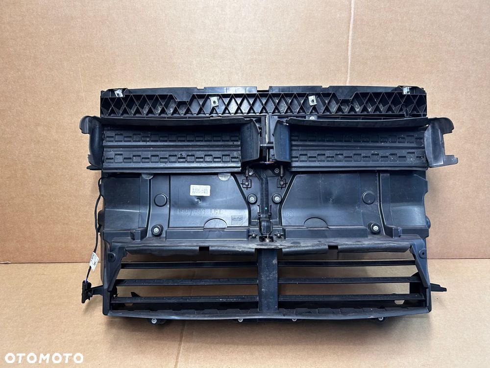 BMW 2 F45 F46 PAS PRZEDNIE WZMOCNIENIE WLOT ŻALUZJA KIEROWNICA POWIETRZA