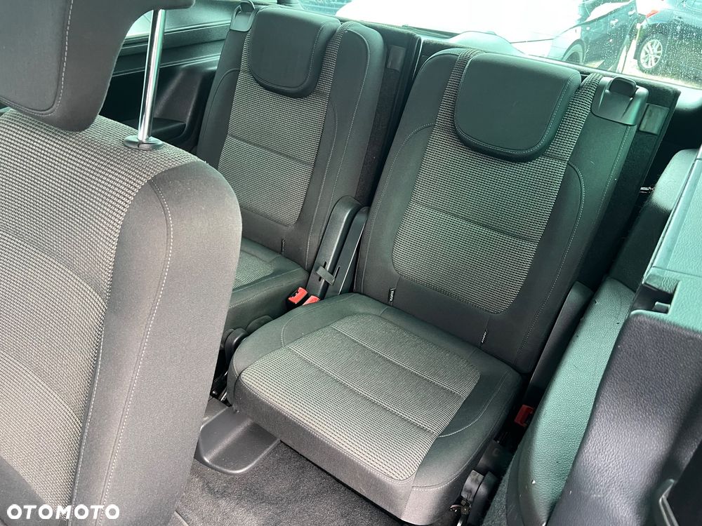 Volkswagen Sharan - 16