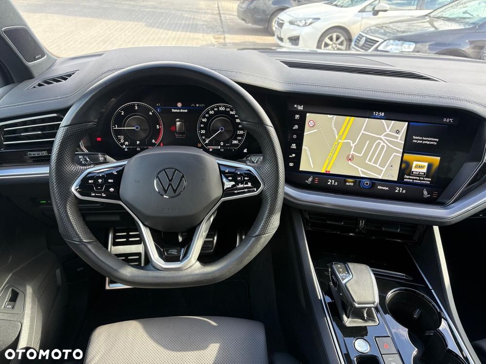 Volkswagen Touareg 3.0 V6 TDI SCR 4Mot R-Line - 12