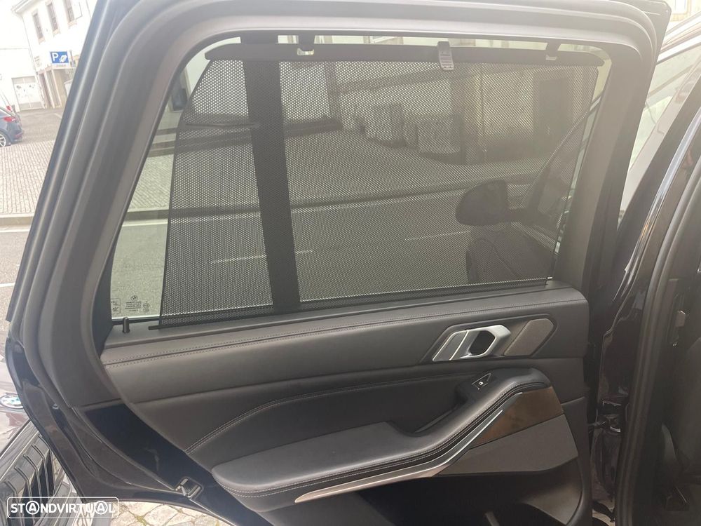 BMW X5 30 d xDrive Pack M - 43