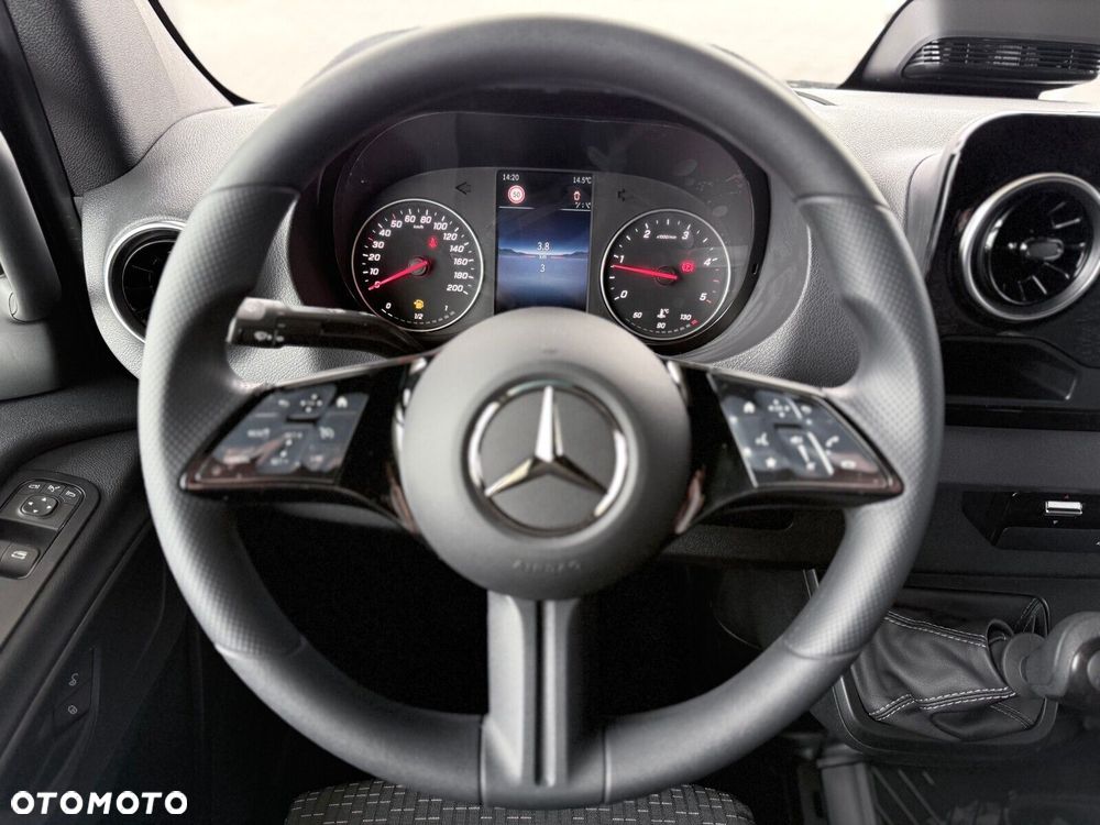 Mercedes-Benz Sprinter 317 cdi Doka 7-os. - 18