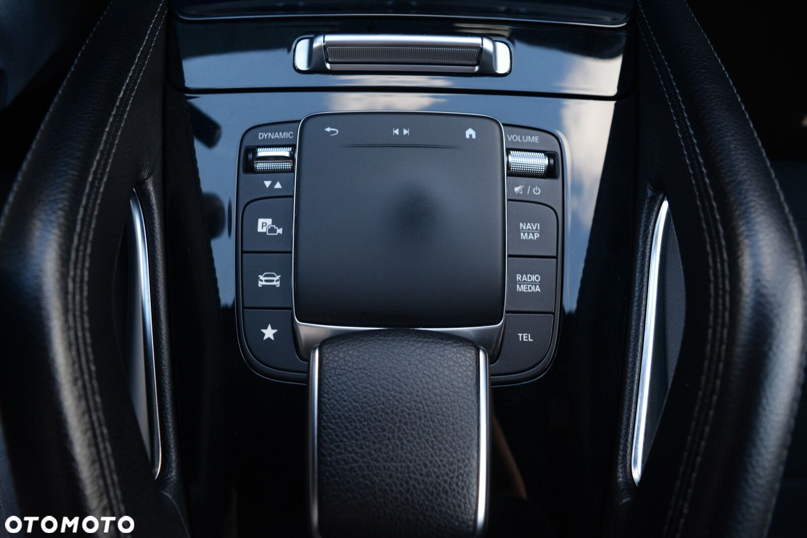 Mercedes-Benz GLE 300 d 4-Matic - 25