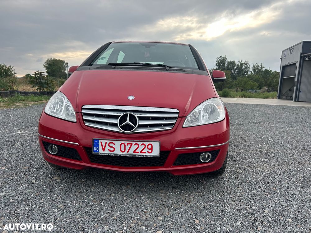 Mercedes-Benz A 180