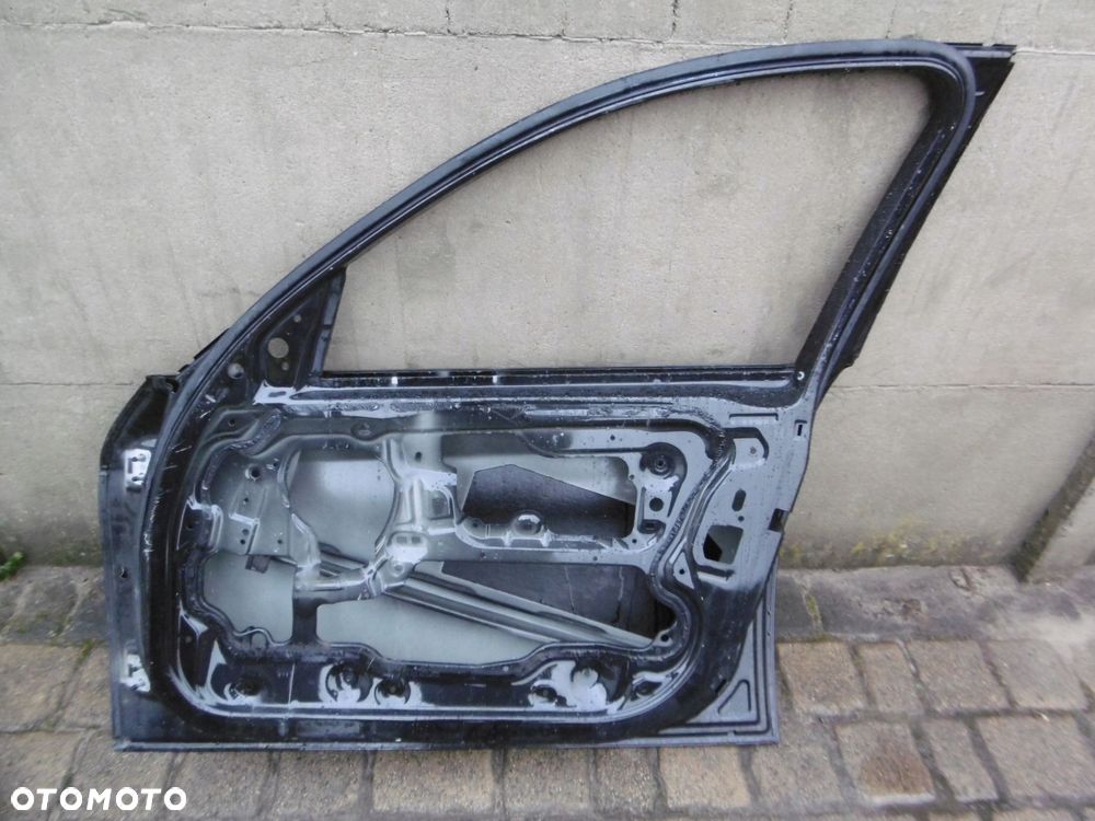BMW 3 E90, E91 - drzwi przednie prawe - 3