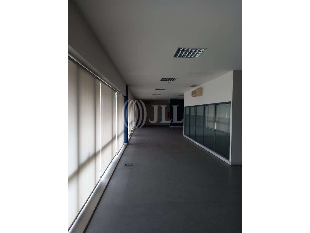 Edifício Comercial Coimbra Norte - Grande imagem: 4/4