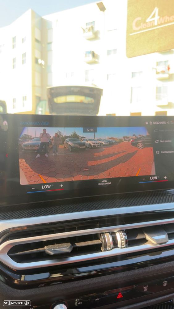 BMW M4 Competition xDrive - 27