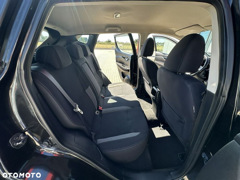 Nissan Qashqai 1.2 DIG-T N-Connecta Xtronic - 13