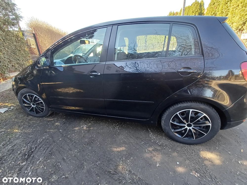 Volkswagen Golf Plus 1.9 TDI DPF Trendline - 16