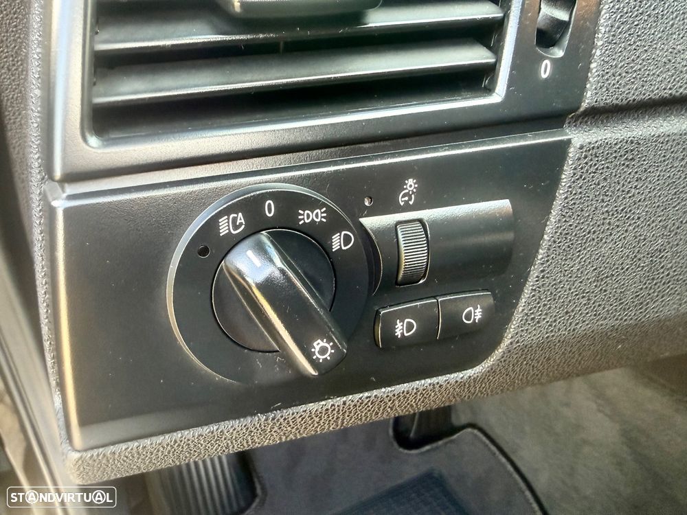 BMW X3 2.0 d - 14