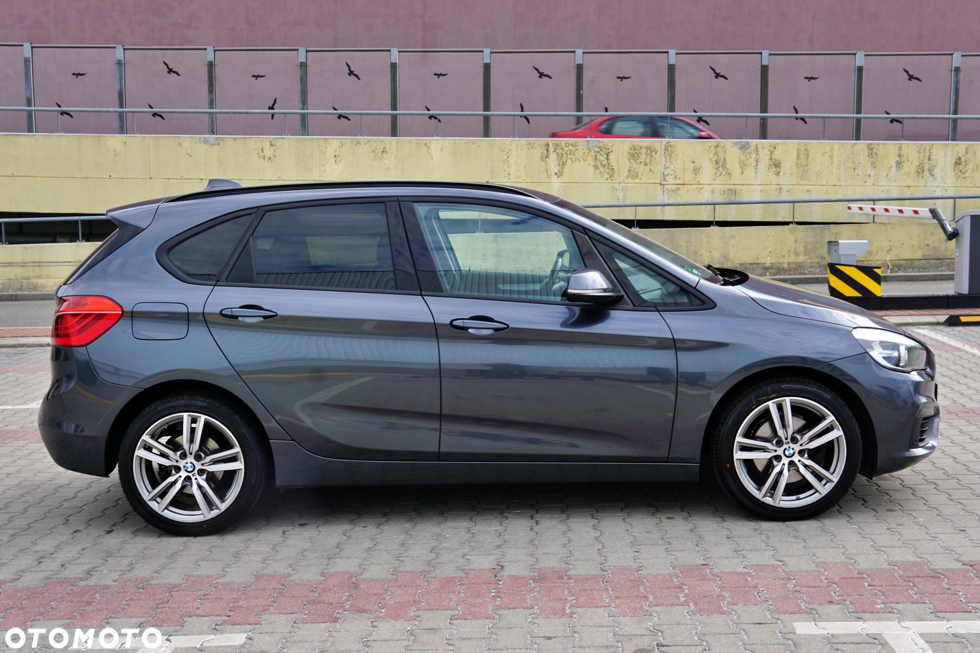 BMW Seria 2 218i Active Tourer - 7