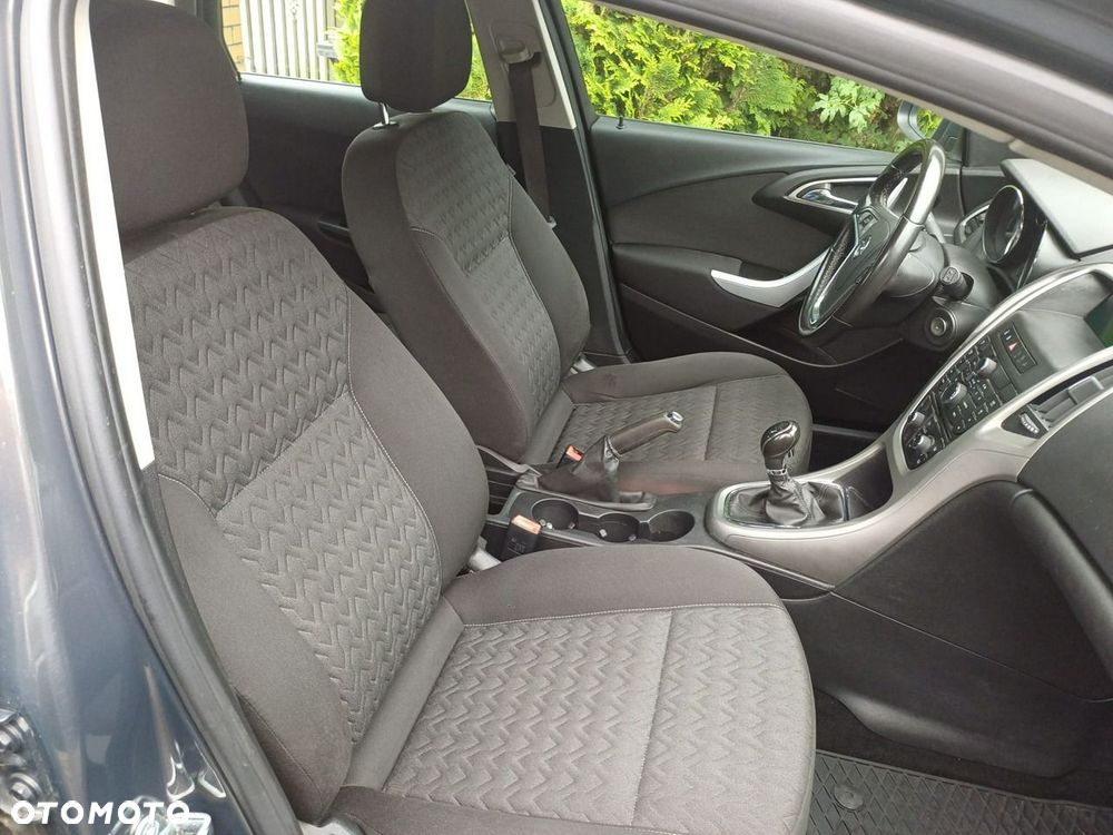 Opel Astra 1.6 Enjoy EU6 - 15