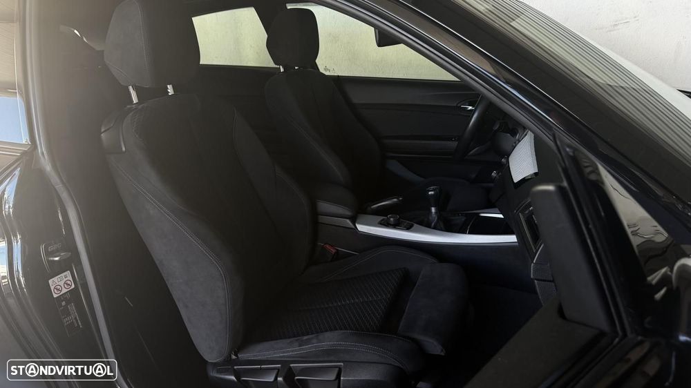 BMW 116 d Pack M - 13