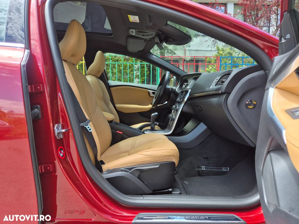 Volvo V40 T2 Inscription - 7