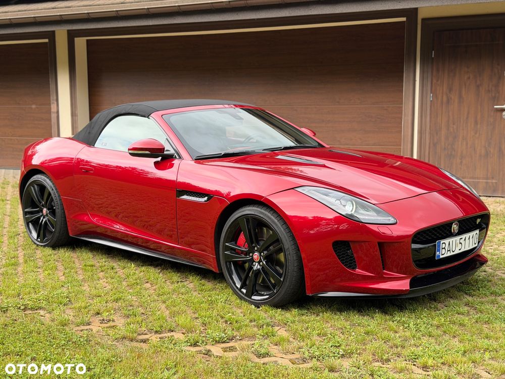 Jaguar F-Type R EU6 - 25