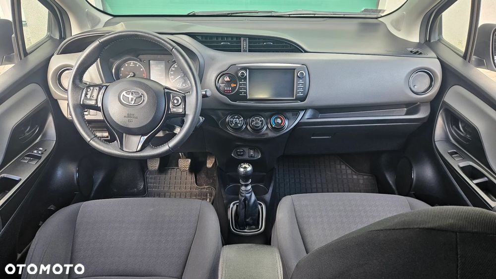 Toyota Yaris 1.5 Active - 6