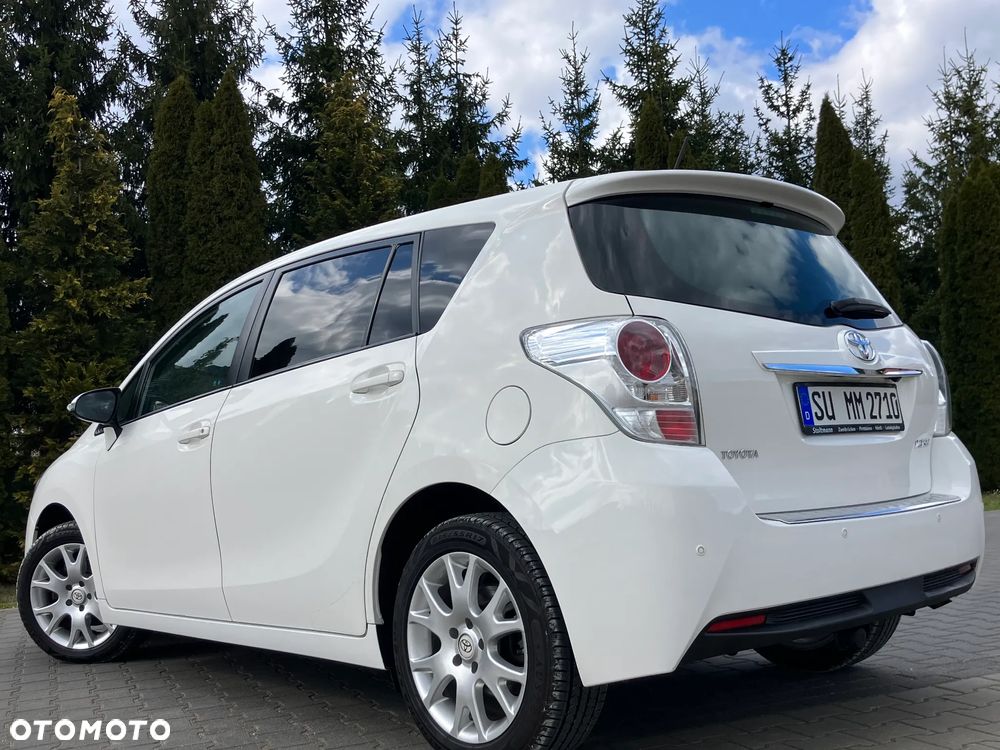 Toyota Verso 1.8 Sol - 10