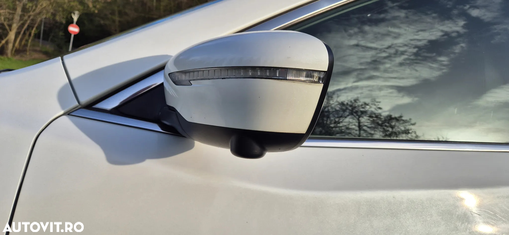 Nissan X-Trail 1.6 dCi ALL-MODE 4x4i Tekna - 16