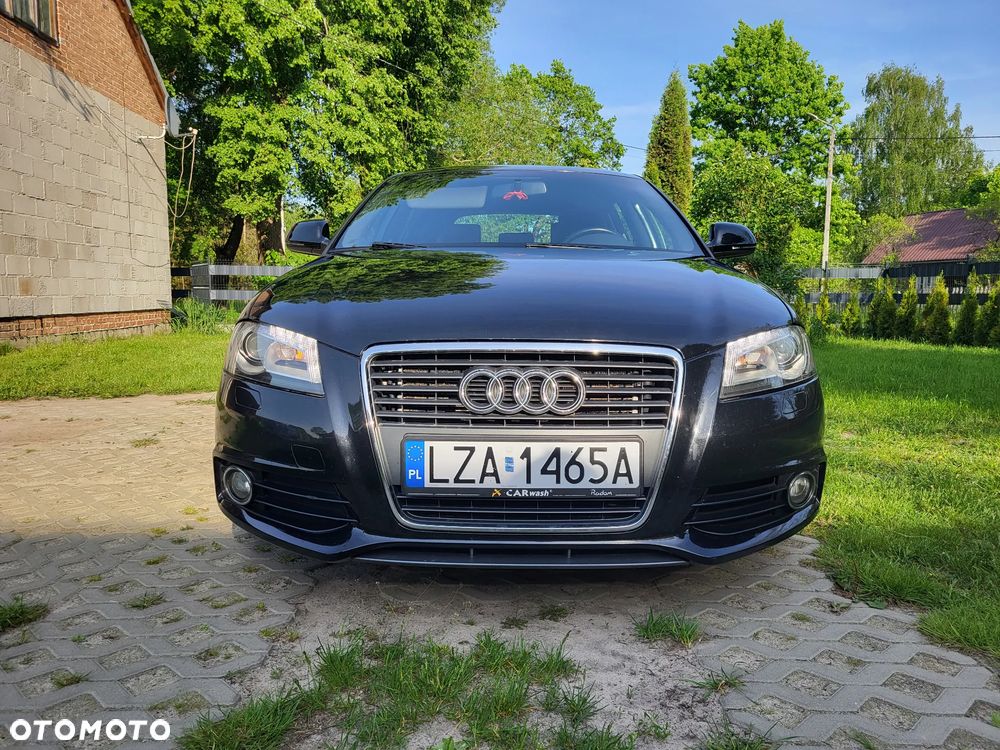 Audi A3 Sportback - 2