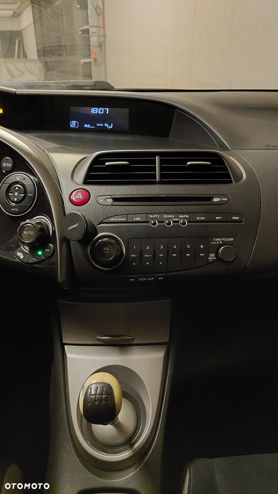 Honda Civic 1.4 Base - 14